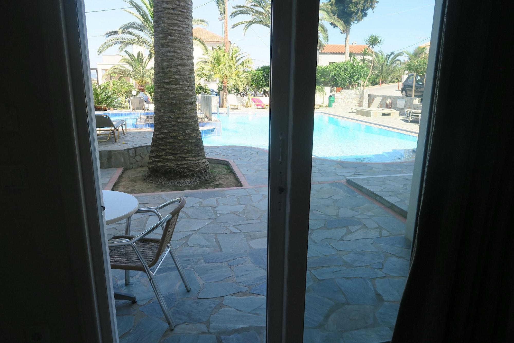 Maria Suites Platanias  Exterior photo