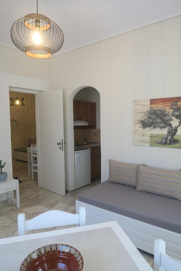 Maria Suites Platanias  Exterior photo