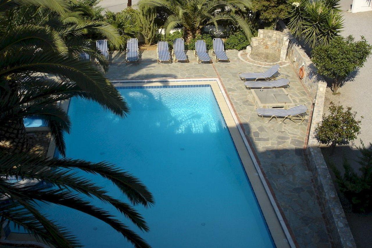 Maria Suites Platanias  Exterior photo