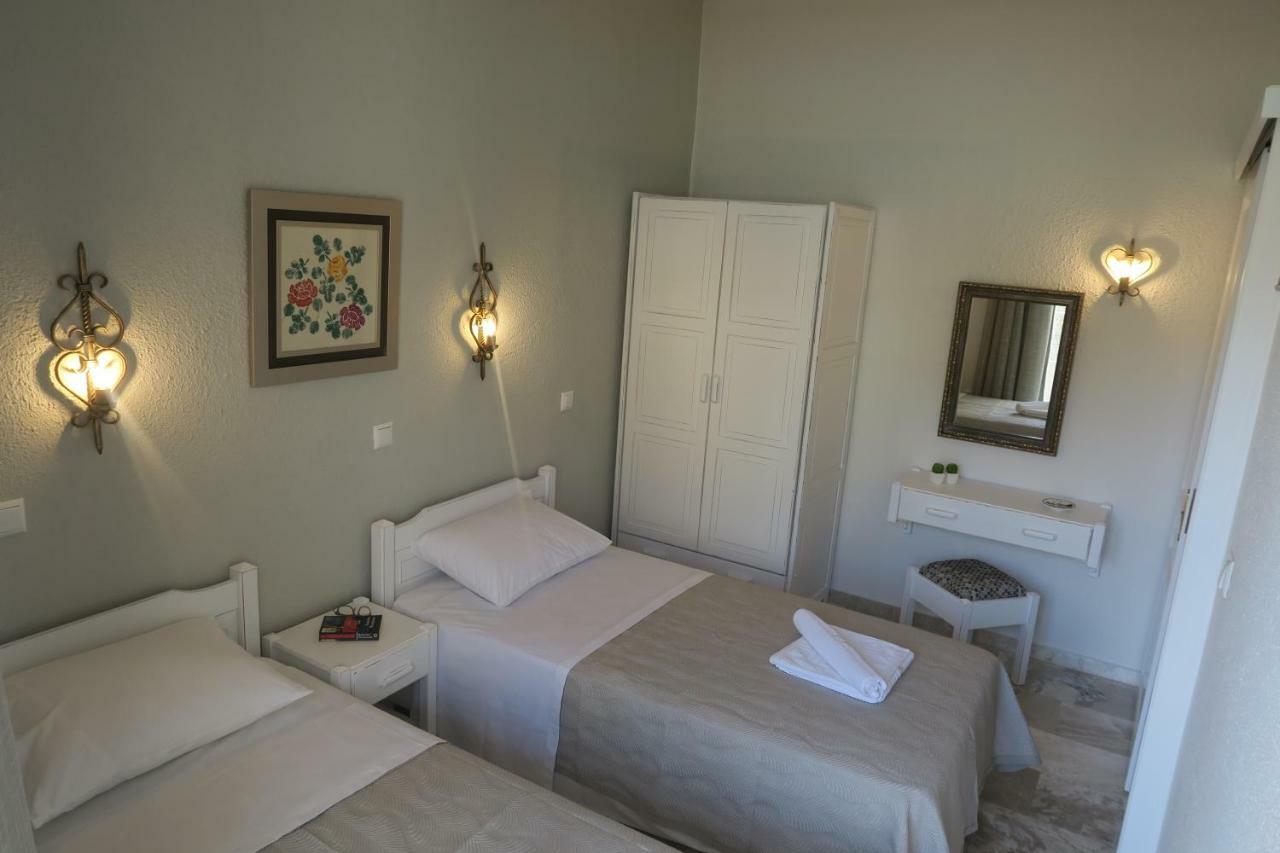 Maria Suites Platanias  Exterior photo