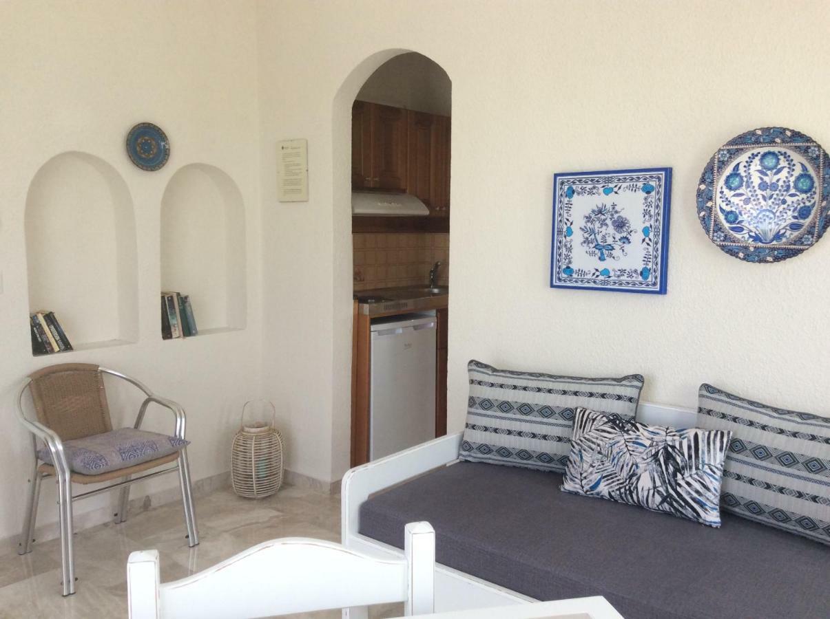Maria Suites Platanias  Exterior photo