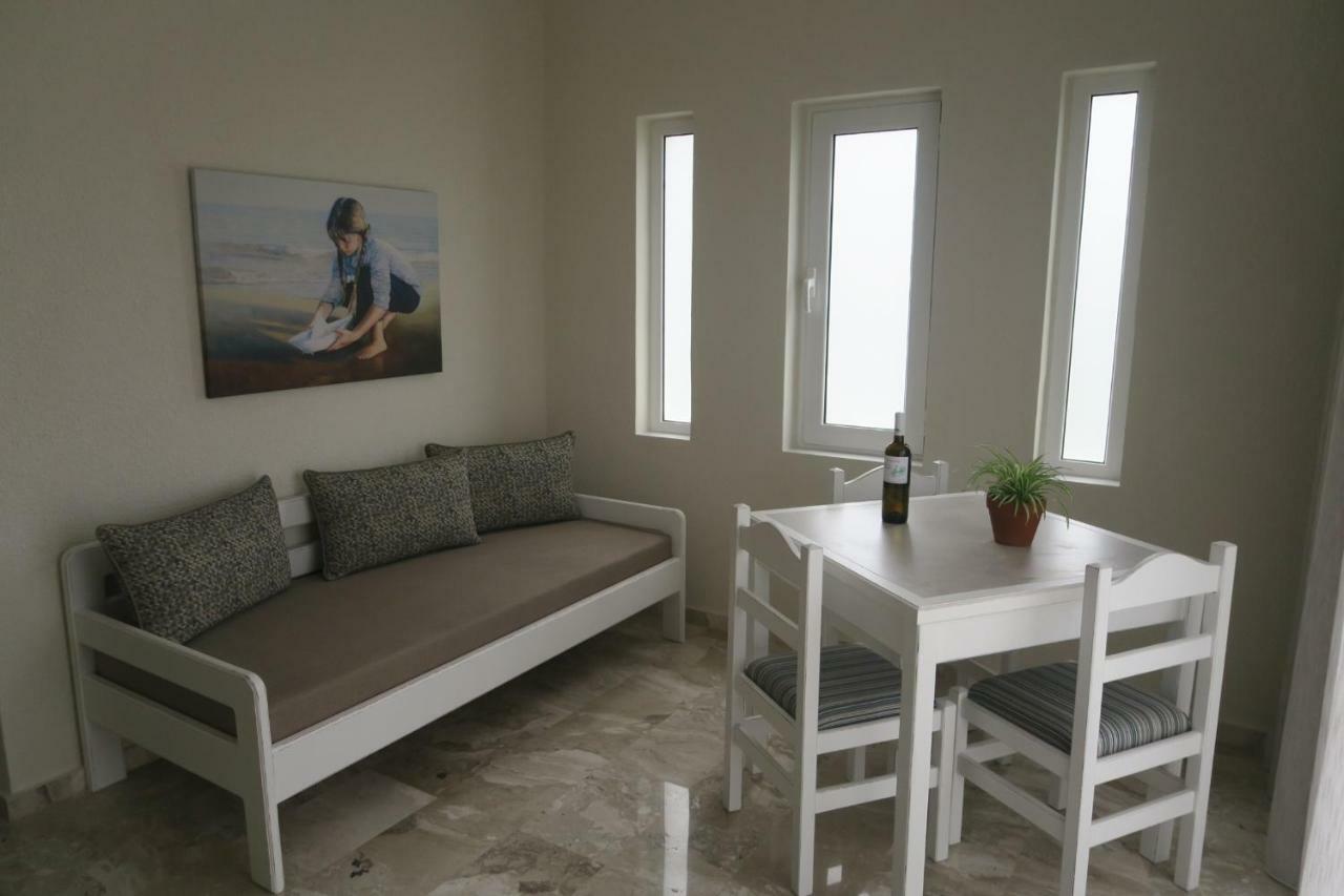Maria Suites Platanias  Exterior photo