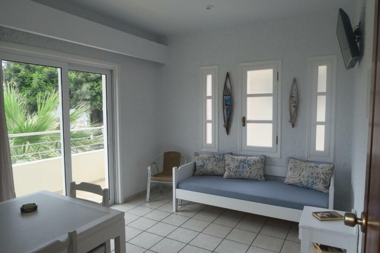 Maria Suites Platanias  Exterior photo